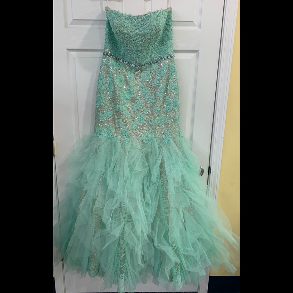 Sherri Hill 11263 formal dress